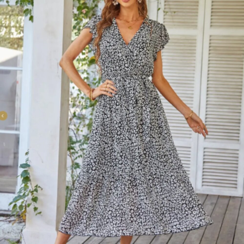 Chic Monochrome Floral Midi Dress